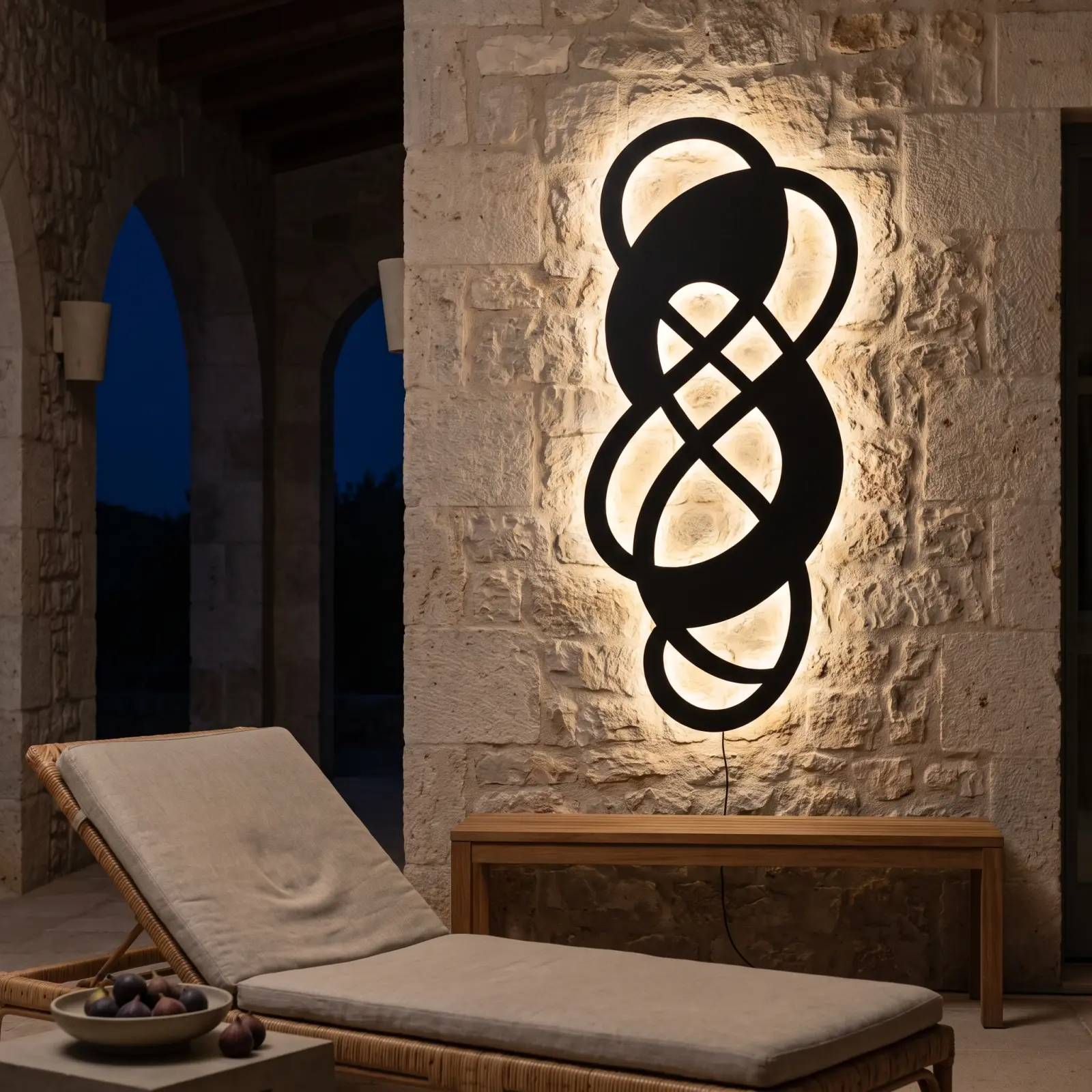 Abstract Coil Metal LED Wall Art – Endless Coil, Modern Living Room Decor
