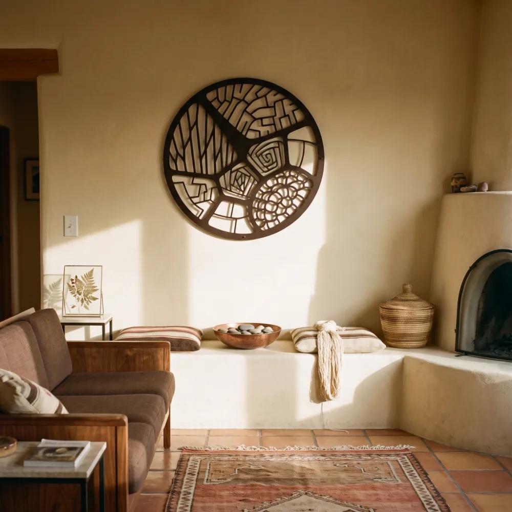 Round Mosaic Metal Wall Art – Woven Terrain, Organic Textile Pattern Living Room Decor